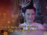还记得《西游记》中白骨精吗？79岁近照曝光，满头白发气质优雅