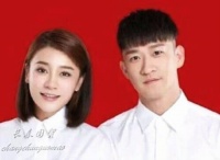 曹云金34岁前妻近况，离婚后独自抚养女儿，端庄大方自信满满