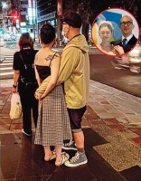 野生大S和具俊晔出行被拍，等红灯时十指紧扣，恩爱幸福令人羡慕