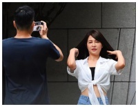 28岁女星官宣分手，男方情绪崩溃场面险失控！
