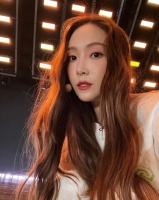 郑秀妍在中国女团出道，刺激到韩国网友了？
