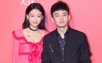 孙怡董子健离婚早有征兆，结婚五年不办婚礼，女方频繁被催生二胎