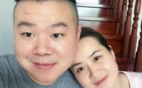 走进岳云鹏住的豪宅，被他装修得像农民房，家里还有个水泥大灶台