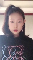 小沈阳的女儿都长这么大了，小姑娘长了一张高级脸越来越好看了……