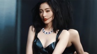 口红一哥要回归？Tfboys被封杀？张天爱年龄之谜？杨幂唐嫣刘诗诗三角友谊？朱亚文没人气？