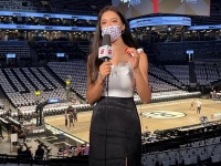 NBA最美主播周玲安：嫁外国超级富豪后离婚，如今35岁依旧抢手