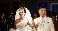 周立波妻子胡洁：温州女富豪，前夫入狱后她全身而退，是个狠角色