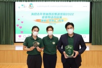 郭晶晶参加活动，穿绿色短袖扎着马尾侧颜惊艳，霍启刚一路同行
