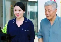 《乡村爱情》杨晓燕素颜近照曝光，39岁单身未嫁，首回应负面传闻