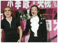 当初他因“撞脸李咏”赚了千万资产，李咏去世后，他如今成了这样