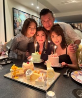 林夏薇台风天临时放假与胡定欣陈山聪相聚 3人吃饭喝白酒开心聊天