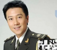 蔡国庆，拒绝那英追求，交两任外国女友，最后娶圈外亿万身价女粉丝