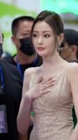 怎么能有这么完美的身材和脸蛋