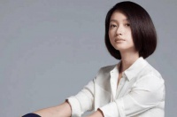 因戏生情三年生两孩，被称为最好的女星，老公却是他