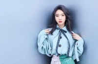 孟美岐分享彩排照片，唯美自拍引起热议，网友大赞