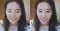 35岁刘亦菲近况曝光，直播不开美颜，网友：妆前妆后相差无几