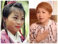 港星刘玉翠现身广场，和大妈大爷一起跳广场舞，曾饰演阿紫等角色