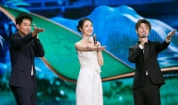 芒果晚会看布局，披哥浪姐快男三驾马车已成型，李莎旻子受力捧
