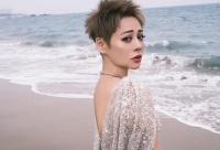 24岁问鼎百花奖，却因姜文贱卖给美国男友，50岁的宁静如今怎样了