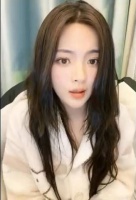 杨超越回应直播言论：真的就是玩笑话