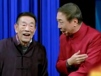 杨少华近况骨瘦如柴，碗中饭菜剩大半，身后药盒成堆