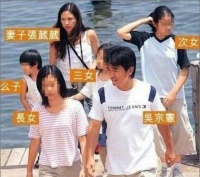 吴宗宪小女儿首曝光，五官精致气质出众，被老爸称赞三姊妹中最美