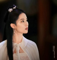 刘亦菲陈晓，古力娜扎，金世佳，秦霄贤，潘玮柏