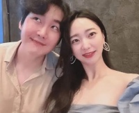 韩知名女星被曝出轨，和老公好兄弟开房吸毒，被发现还反咬一口