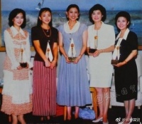 珍贵老照片！五位央视女主持人29年前合照曝光，端庄优雅都是美女