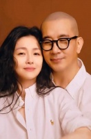 大S再婚后首过生日，与具俊晔亲密合影并晒同款刺青：永远不分开