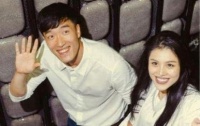 刘翔二婚，刘妈妈叫儿媳“亲闺女”，网友笑称：对前儿媳，不是这态度