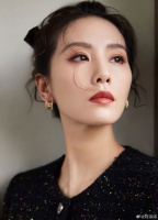 星二代小生买通狗仔？刘诗诗刘宇宁和解？杨超越被资方嫌弃？高卿尘剧组囤货？姨太问答