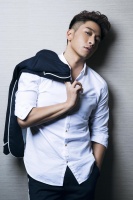 吴卓羲：认真做演员，轻松做自己｜人物