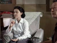 平时挑剔的安杰对于来家里的小丹那是异常的喜欢