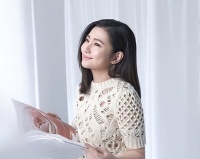 Selina与男友好事将近，男友获得父亲认可，两人牵手看演唱会