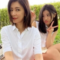 贾静雯大女儿近况曝光，身材火辣长相漂亮，完全遗传妈妈优良基因