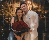 恭喜！赌王千金未婚夫升职成高级消防队长，坐办公室每月薪酬8万