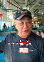 75岁戏骨夏雨去欧洲旅游！一头白发肚腩突出，住五星级酒店太潇洒