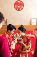 张檬、金恩圣举办婚礼，“五阿哥”和“紫薇”分别担任伴郎和伴娘