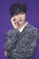 TXT崔杋圭巡演途中体力不支 公司回应其健康状况