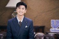 85花婚变内幕？张云龙劝架出圈？倪妮剧组喝酒？陈浩民人品差？姨太问答