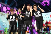 张远发文纪念至上励合14周年 古早造型满满回忆杀