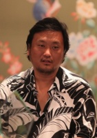 45岁导演李明航去世，好友曝死因是突发脑溢血，两个月前身体还很好