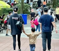 何广燊迎3岁生日，爷爷是千亿富豪，父亲智商180母亲是世界名模