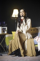 范玮琪失言风波3年后首开唱 紧张冒汗哽咽认错