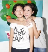 “小龙女”吴卓林近照曝光，吴绮莉发文引热议：辛酸又无奈的母爱