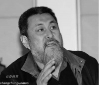 “关公”陆树铭因病去世，网爆大衣哥亲往西安悼念，被赞有情有义