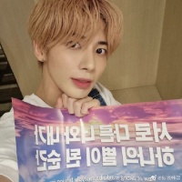 TXT成员姜太显确诊新冠 目前呈现轻微症状