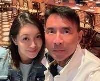 知名港星多次被曝离婚！与妻子重修旧好游泰国，遭控诉不愿行房