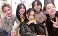 浪姐太团结：杨丞琳与陈妍希、李斯丹妮聚会，于文文和Twins聚会